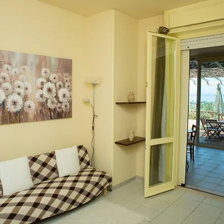 Сasa de vacaciones Casa Vista In Quartu Sant Elena, Capitana, With Sea View! Capitana